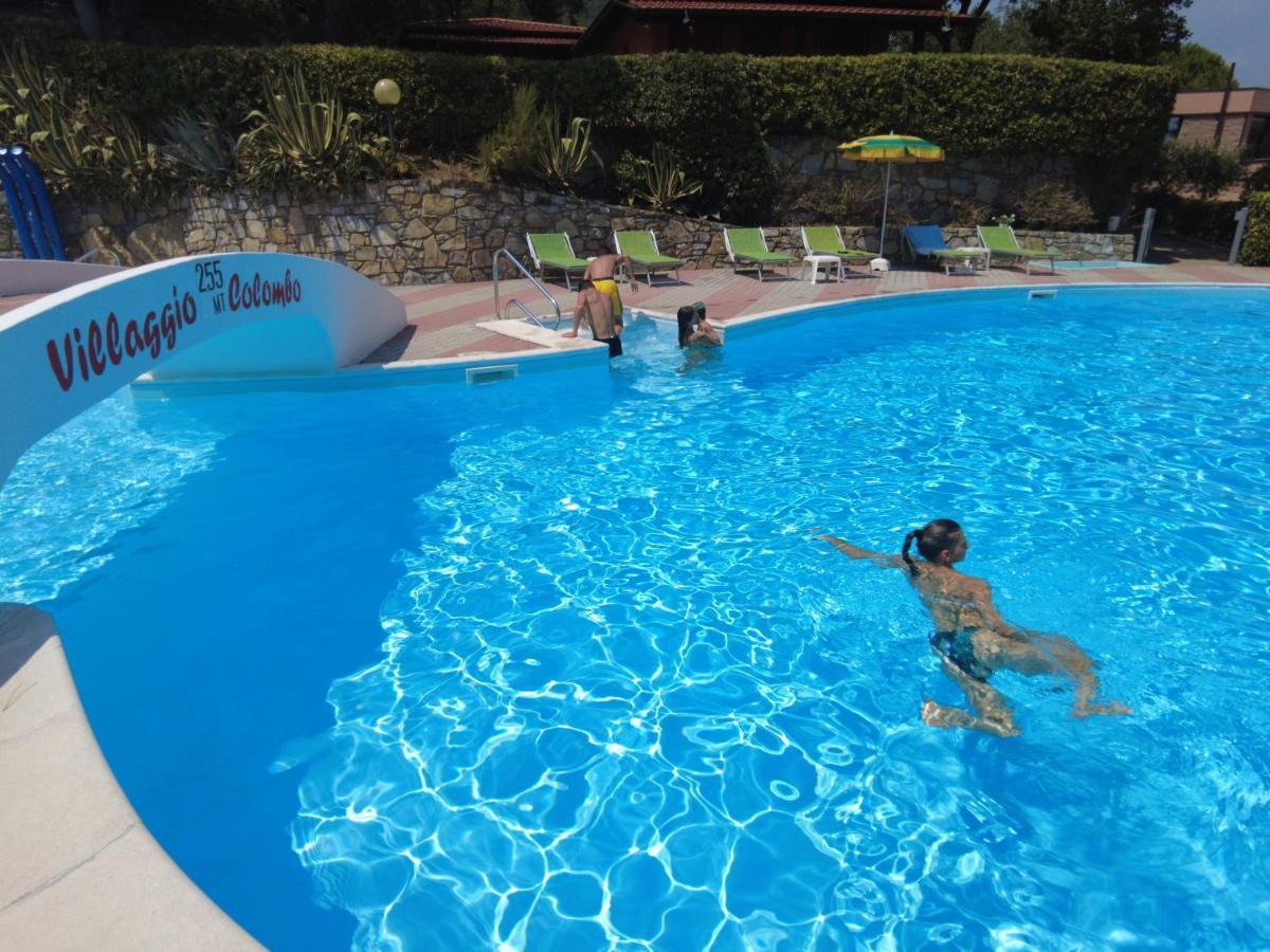 Villaggio Colombo Nuova Gestione Marina dʼMarina dʼAndora Extérieur photo